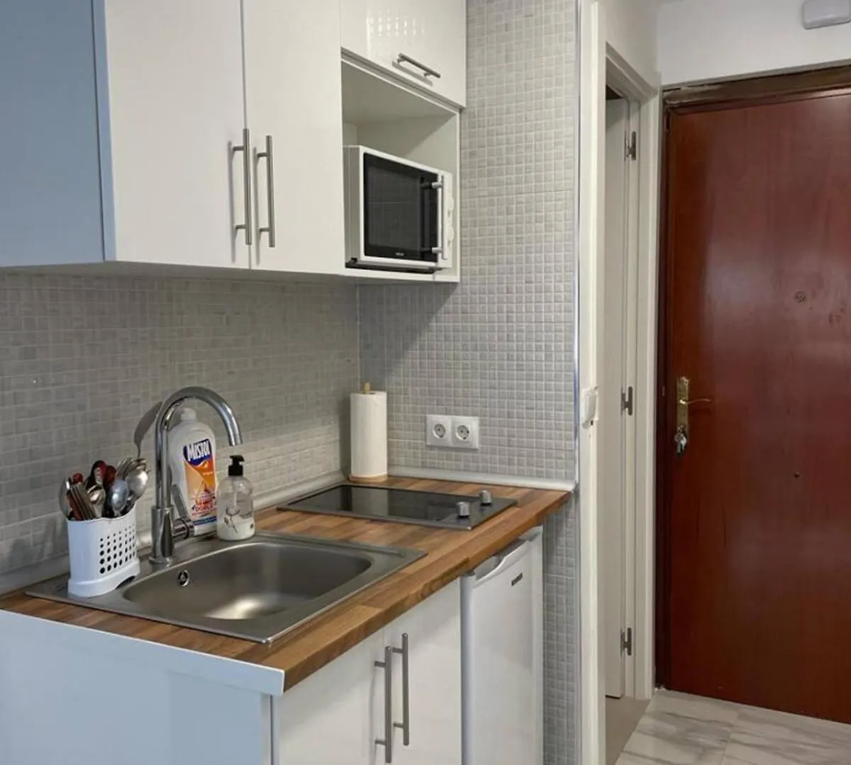 Apartment One Step From The Beach Torremolinos Spain