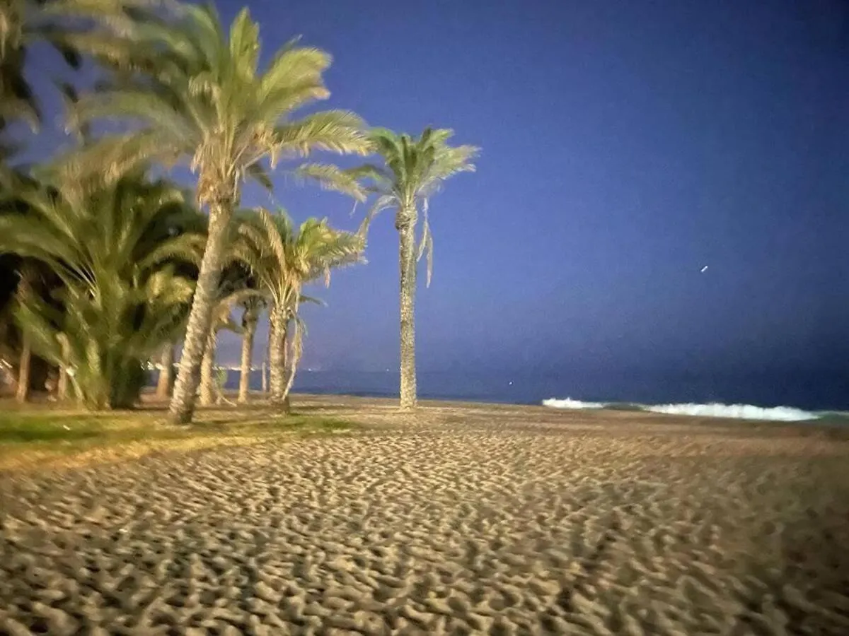 One Step From The Beach Torremolinos Apartment